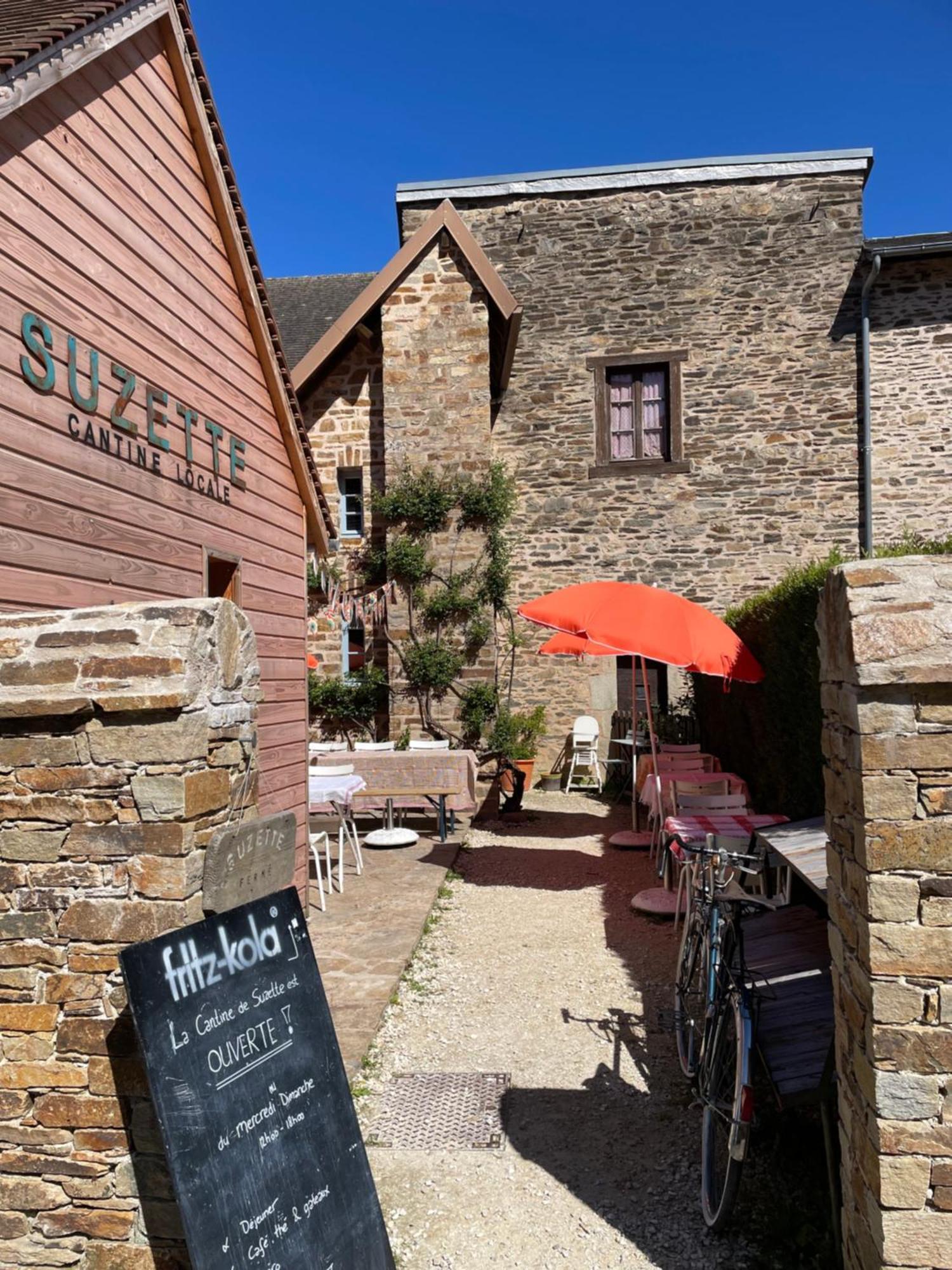 Delightful French Rustic Studio Jumilhac-le-Grand Bagian luar foto